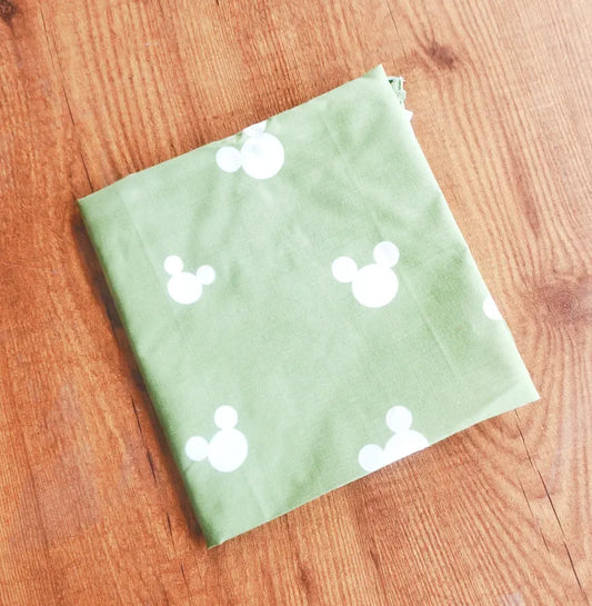 Cotton Nursing Gown – HKNG – Green with White Teddy Head