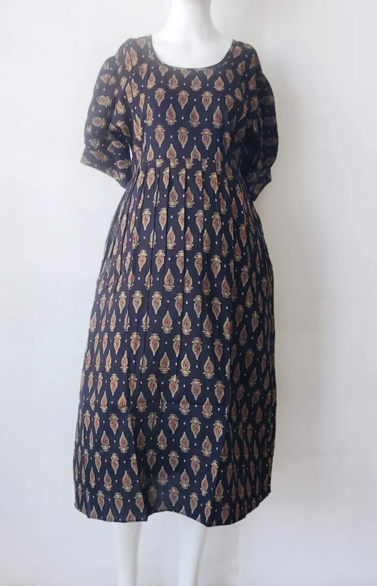 Maternity/ Feeding dress – MFK – Dark Blue and Red Print 2
